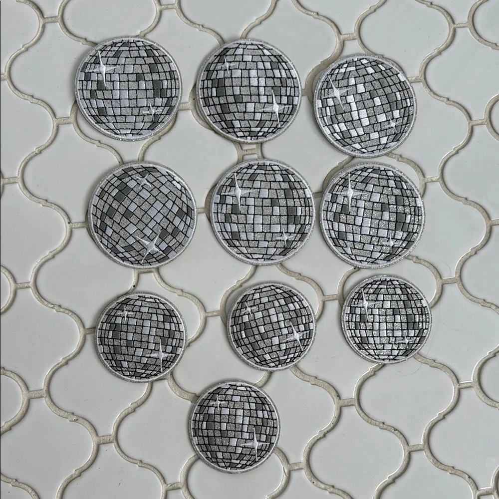 So many patches! Hearts, disco balls, letters, etc. - Picture 14 of 15